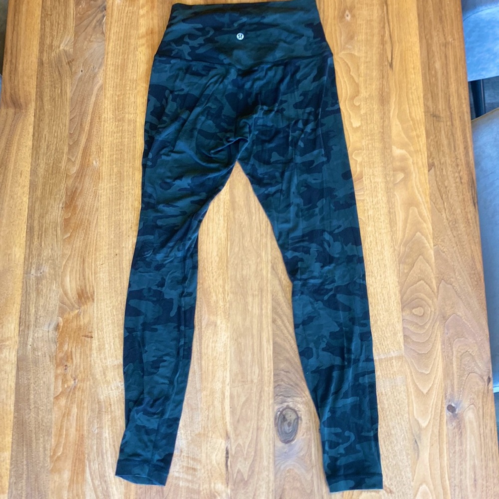 Lululemon Wunder Under High-Rise Tight, Full-Length (28’) in Green Camo